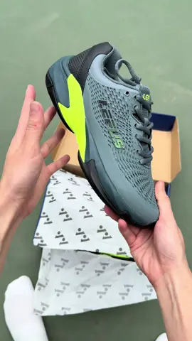Ae chơi Pick đã thử trải nghiệm đôi Lefus bản L033 này chưa? Tầm giá này bao mê luôn đó ạ🔥 #lefusl033 #lefusl033chinhhang #l033 #lefus #giaypickleballlefusl033 #giaypickleballnam #giaypickleballnu #giaytennis 
