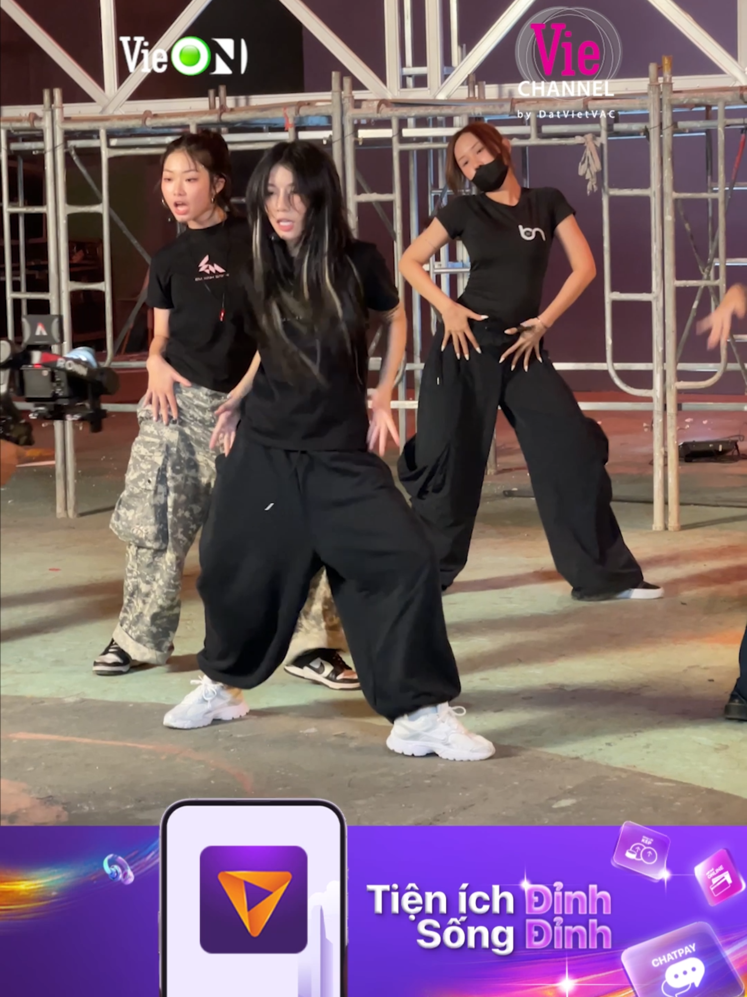 POV: Vừa ngầu vừa chất, đúng chuẩn gu em #EmXinhSayHi #EmXinh #EXSH #VieON #VieChannel #DatVietVAC #CHAUBUI #LYHAN #YEOLAN #52HZ #ANHSANGAZA