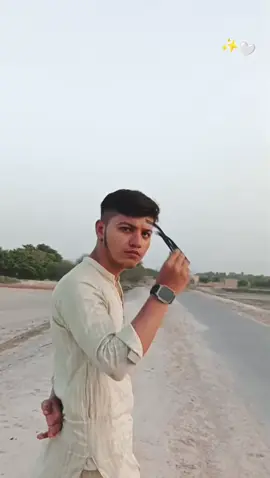 MiL jaYa diL meRa ..✨🤍 #foryou #sallustorry  #tiktokteem #vrialvideo  #foryoupage #trending  #newtrend #CapCut #fyp  #unfrezzmyaccount #fyp  #growaccount #foryou  #CapCut #fyp #fypシ 