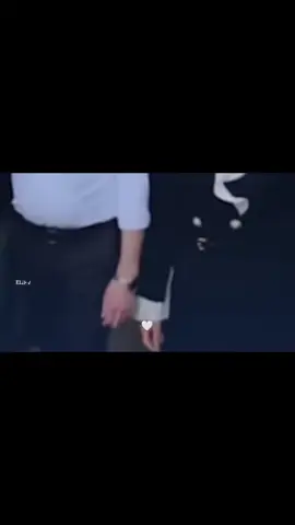 امير ووسيم ورومنسي اهه من الهواء والحب الحلو🤍🤍 احمد الشـرع #سوريا #لطيفه_الدروبي  