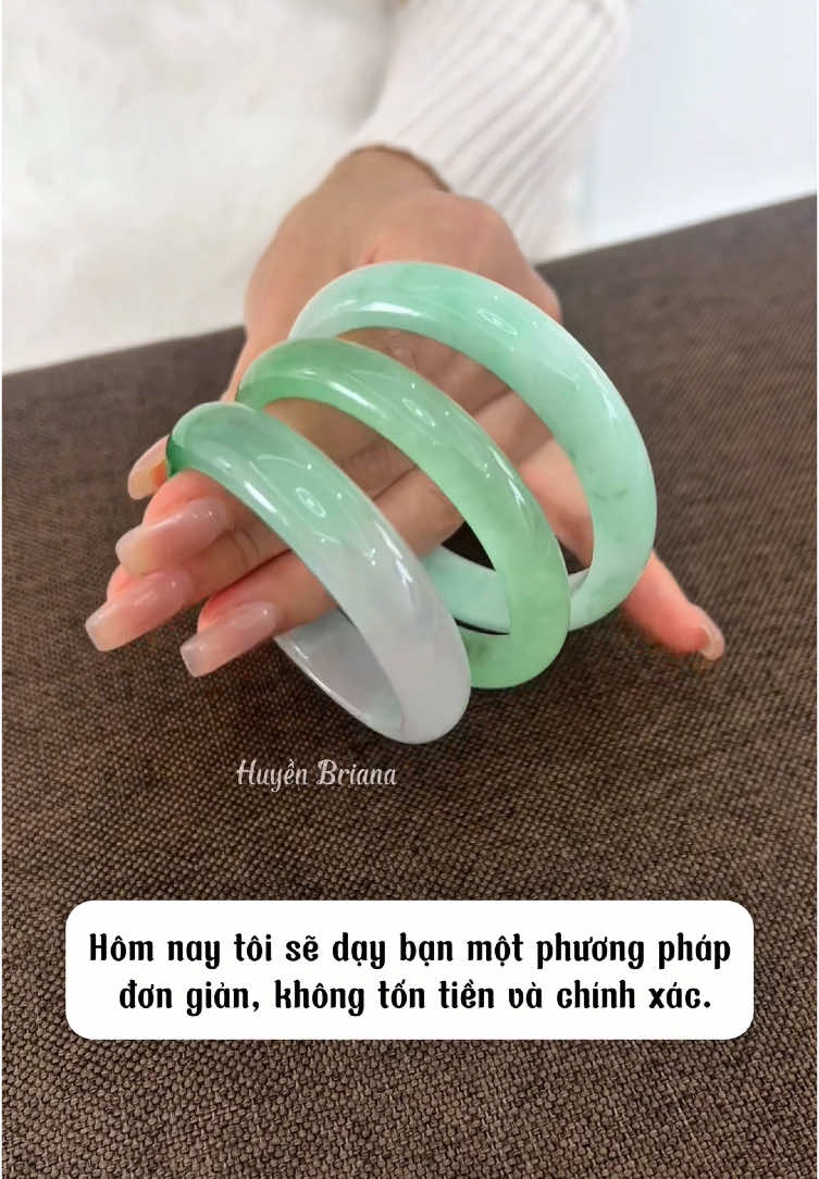 Nhận Biết Ngọc Nhuộm Keo #huyenbriana #dothach #ngocphithuy #devuongluc #vongngoc #ngocboi #nhanngoc
