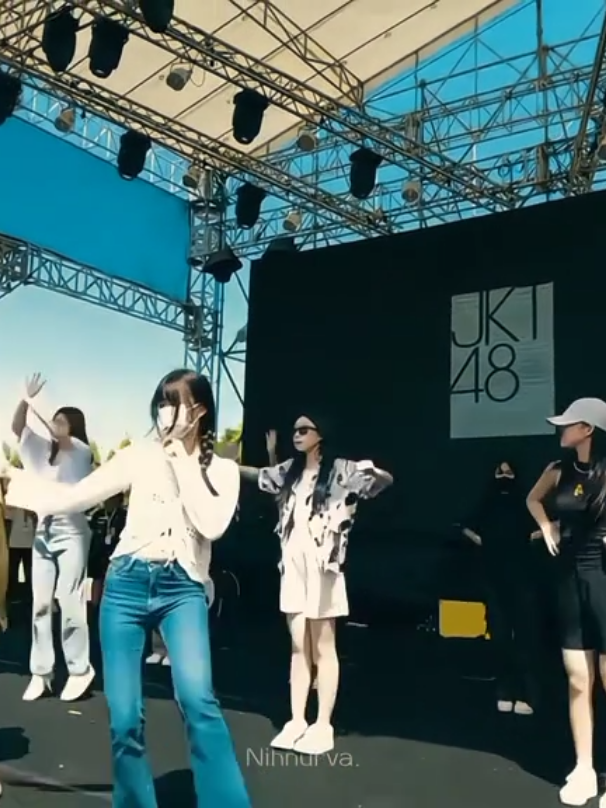 ikutan min🥰 |>JKT48 ✨  @𝙆𝙪𝙘𝙞𝙣𝙜 𝙎𝙩𝙧𝙚𝙨𝙨 🤘🏻 @𝐁𝐔𝐋𝐈𝐊 || 𝐎𝐅𝐂 @𝐅𝐚𝐣𝐚𝐫 @𝙅𝙚𝙠𝘽𝙧𝙤✗𝟲𝐍ɪɴᴇ  #fypage #jkt48edit #bulikevent #metaleffect #6nine 