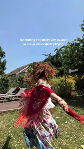 ahs coven and fleetwood mac were my everything at 14 #fyp #ahs #ahscoven #stevienicks #mistyday #cordeliagoode #fleetwoodmac #whimsical 