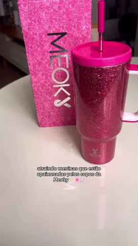 Estou muito apaixonada pelo meu novo copo da meoky ✨🌸#TikTokShop #tiktokshopchegou #TikTokFashion #meoky #meokycup #aesthetic 