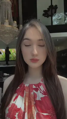 si cantik🥰 #lauramoane #beranda #foryou #fypage #fyp 