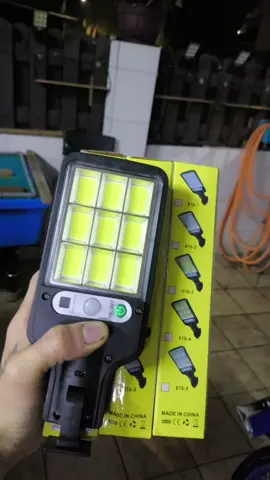 FP 108COB 1000W Powerful Solar Street Lights Outdoor Solar Lamp With 3 Light Mode Waterproof Motion Sensor Security Lighting,,, LED padu guys,,jimat poket kita,,nak pasang brp banyak pun boleh,,,1 kali je beli,,tahan lame poket saya,,, mantap 