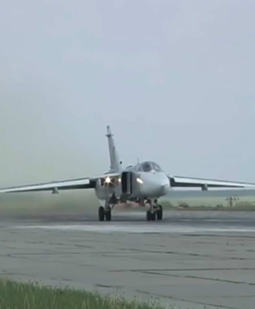 Су-24 #су24 #ukraine🇺🇦 #хнупс #авіаціяукраїни #aviation 