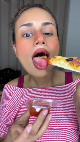 Hot sauce 🥵 #pizza #pizzalover #pizzatime #pizzahut #pizzapizza #pizzanapoletana #mukbangeatingshow #asmr #asmrsounds #asmrvideo #asmrtiktoks #food #Foodie #foodtiktok #yummy #yum #big #sosatisfying #satisfying #ভাইরাল_করে_দাও #hot #hottrend #sauce #hotsauce #spicy 