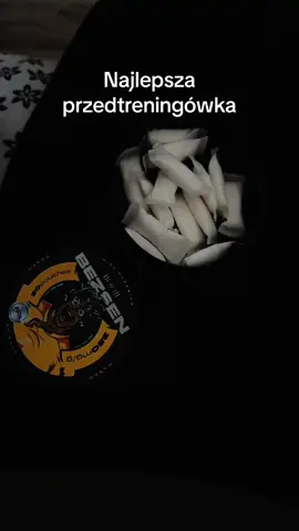 get the energy you need with bezsen⚡️#trening #przedtreningówka #bezsen #bezzer #kofeina #caffeine #workout #caffeinepouches 