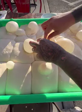 Ex 🧪 🕸️ 4 days - 12* Degrees  4g Dry yeast x kg  Prefermento 🧨 #pizza #dough #Recipe #pizzacontemporanea #pizzas #pizzatiktok #viralvideo #impasto #foodasmr #foodchallenge #lovepizza #yummyfood #pizzaiolo #foodfood #pizzaart #Foodie #italy 