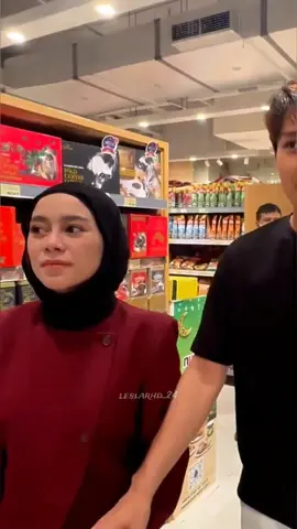 😍😍😍....Nonton full nya di youtube LESLAR ENTERTAINMENT  #muhammadlevianalfatihbillar #leshiativanabillar #lestykejora #rizkybillar #leslar 