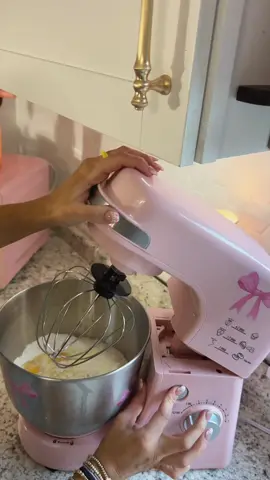 making my babies their favorite dessert 🧸✨🍰🕊️🤎 