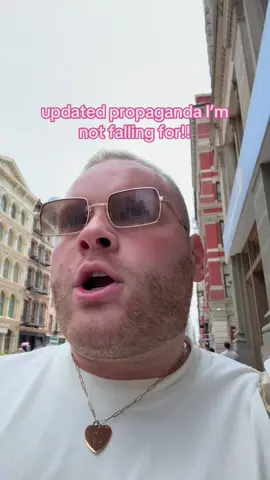 hehe xoxo!! #propaganda #trump 