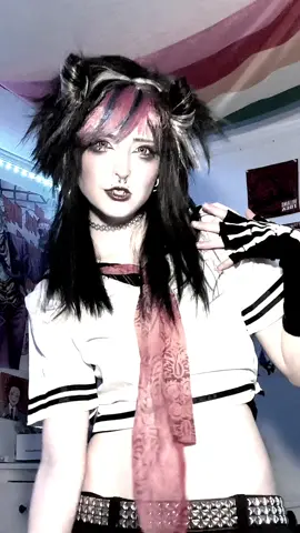 im sosso glad you guys like my ibuki cause ngl i belive i ate #ibuki #ibukimioda #ibukimiodacosplay #danganronpa #danganronpa2#goodbyedispair  #goodbyedispaircosplay 