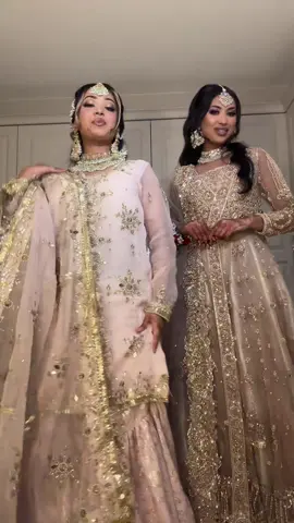 This song and dance been stuck in our head @Shamiha 💕 #fyp #foryou #bengali #browngirl #desi #modelling #bridalmodelling #manchester #trend #shakyshaky 