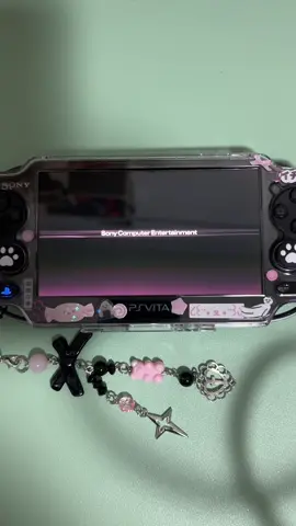 excuse the weird setup i didnt know how to film this lol #psvita #mod #playstation #vita #retro #nostalgia #handheld #console #psp #game #gaming 