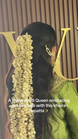 The hyderabadi kharra dupatta is 7 yards draped back to front, and looks so regal. This was my first time doing it. I was in awe of the final result❤️