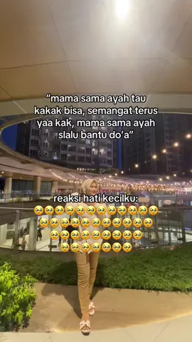 ilysm mama ayah🥹❤️‍🔥💋  #mamahebat #ayahhebat #fyp 
