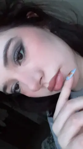 cr. _app1e0 #fyp #makeup 