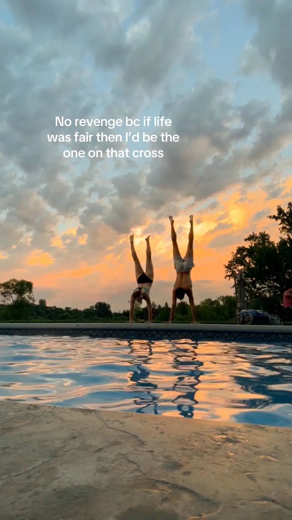 #christian #christiantiktok #relatable #thankyoujesus #cross #fyp #viral 