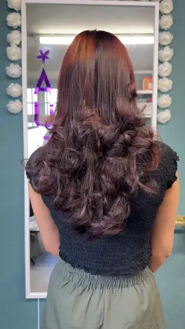 Medium layer cut 💜 #beauty #aura #nepalitiktok #aurabeautysalon #denmark🇩🇰 #salon #hairtransformation ##layercut 