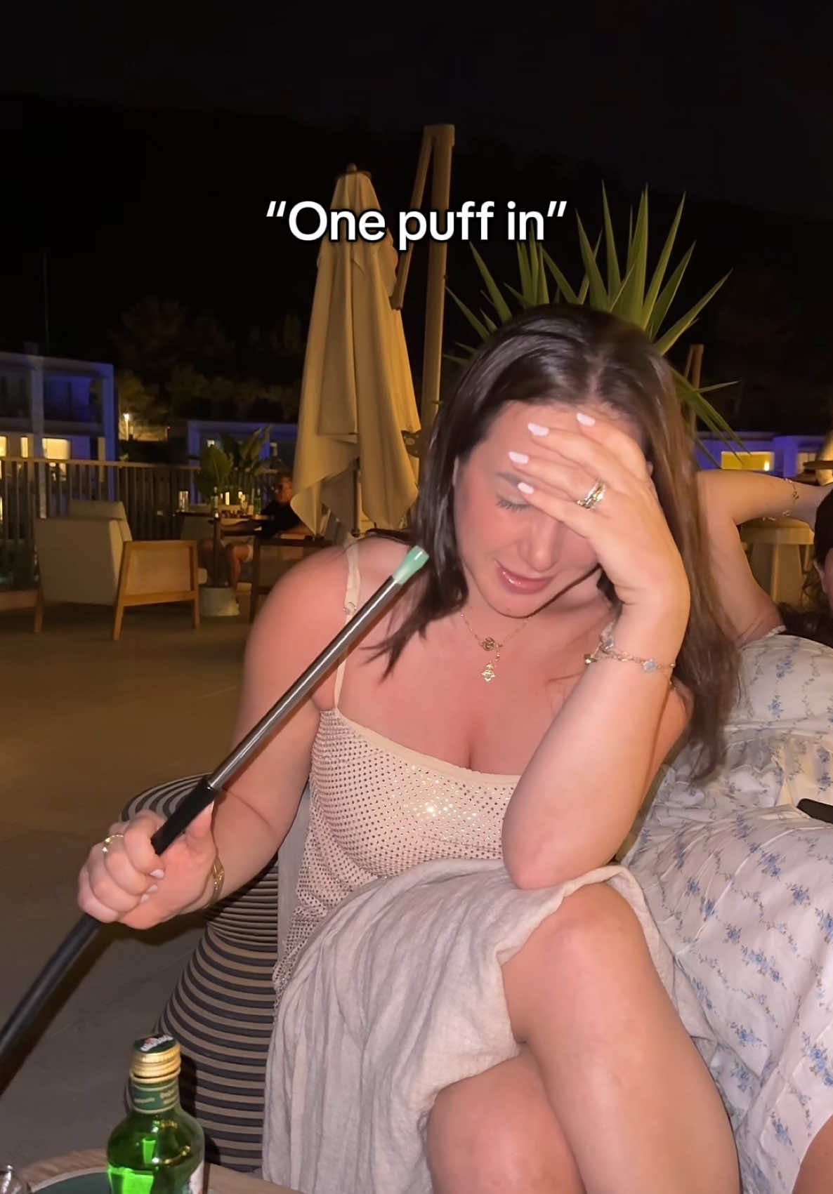 I don’t smoke ever ok hahah this is for the purpose of the video 😅