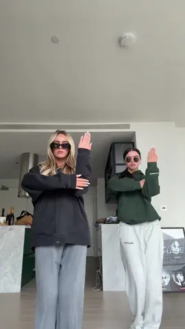 queen @Miley Cyrus AD