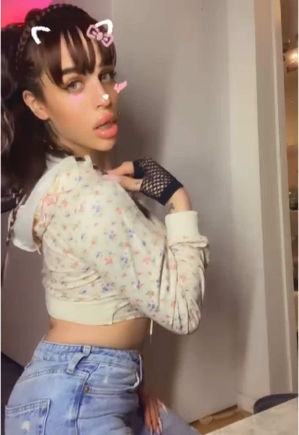 #الشعب_الصيني_ماله_حل😂😂 #السويد #ستوكهولم🇸🇪 #بنات #عرب #العراق #شيميلات #بنات 