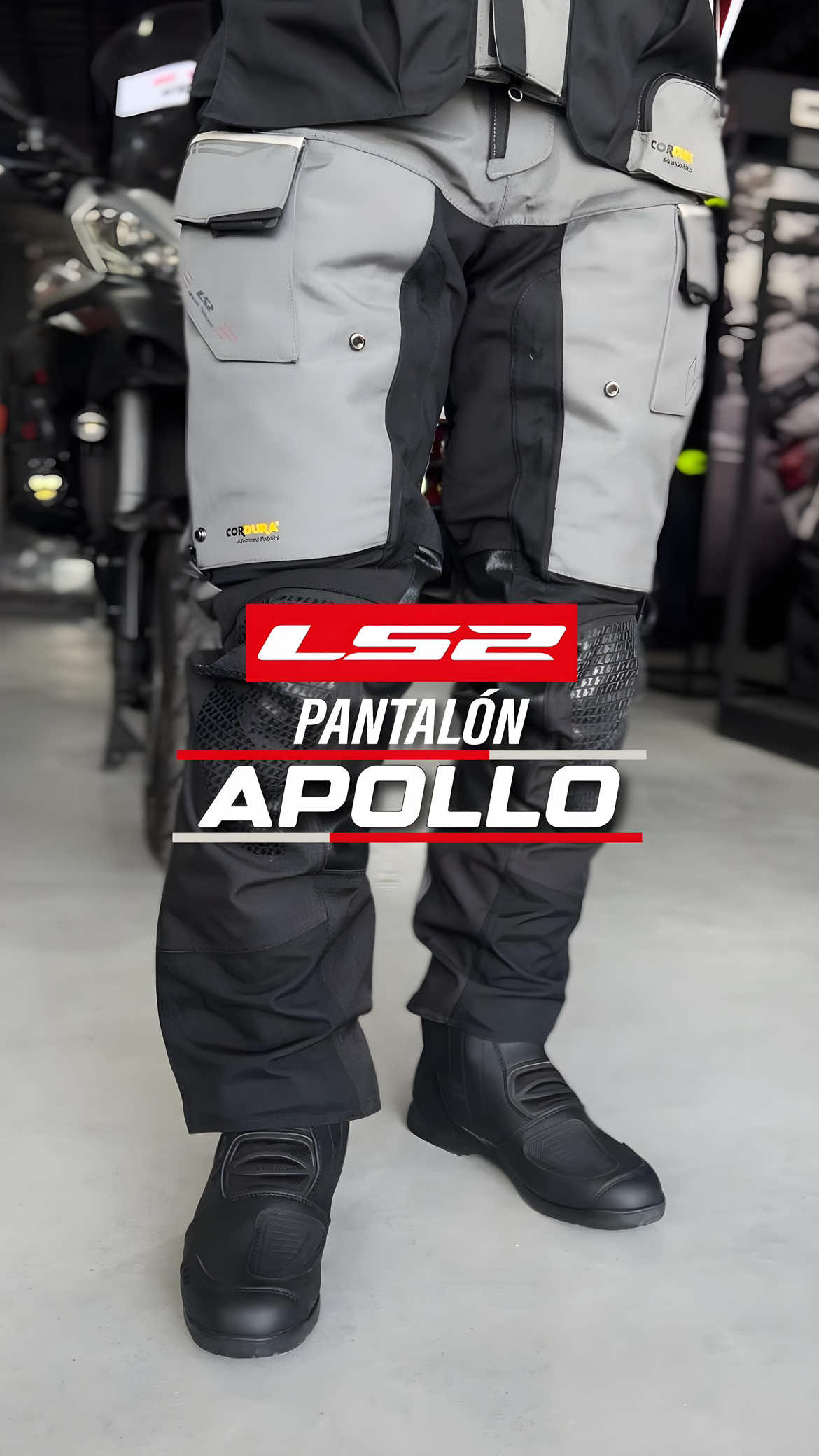 Listo para conquistar cualquier ruta. El PANTALÓN LS2 APOLLO BLACK / DARK GREY no es solo una prenda, es tu armadura de confianza en cada aventura. ✅Diseñado para las 4 estaciones, con forro térmico removible y membrana impermeable. ✅Equipado con protecciones CE en rodillas y caderas para un nivel superior de seguridad. ✅Fabricado en cordura premium, resistente a la abrasión y al desgaste del camino. ✅Ventilaciones estratégicas para mantenerte fresco cuando la ruta se calienta. ✅Ajustes en cintura y tobillos para un calce perfecto sin importar la postura. 💰 Precio: $399.00 📍 Disponible solo en 4RIDERS – donde la aventura comienza con el mejor equipo. . . . . . . #LS2Apollo #PantalónMotero #4EstacionesDeRuta #MotociclistasEcuador #4RidersGear #ViajaProtegido #LS2Adventure #PantalónLS2 #ReadyToRide #ruedaconestilo 