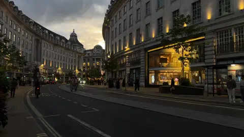 #لندن #foryou #uk #explorepage 