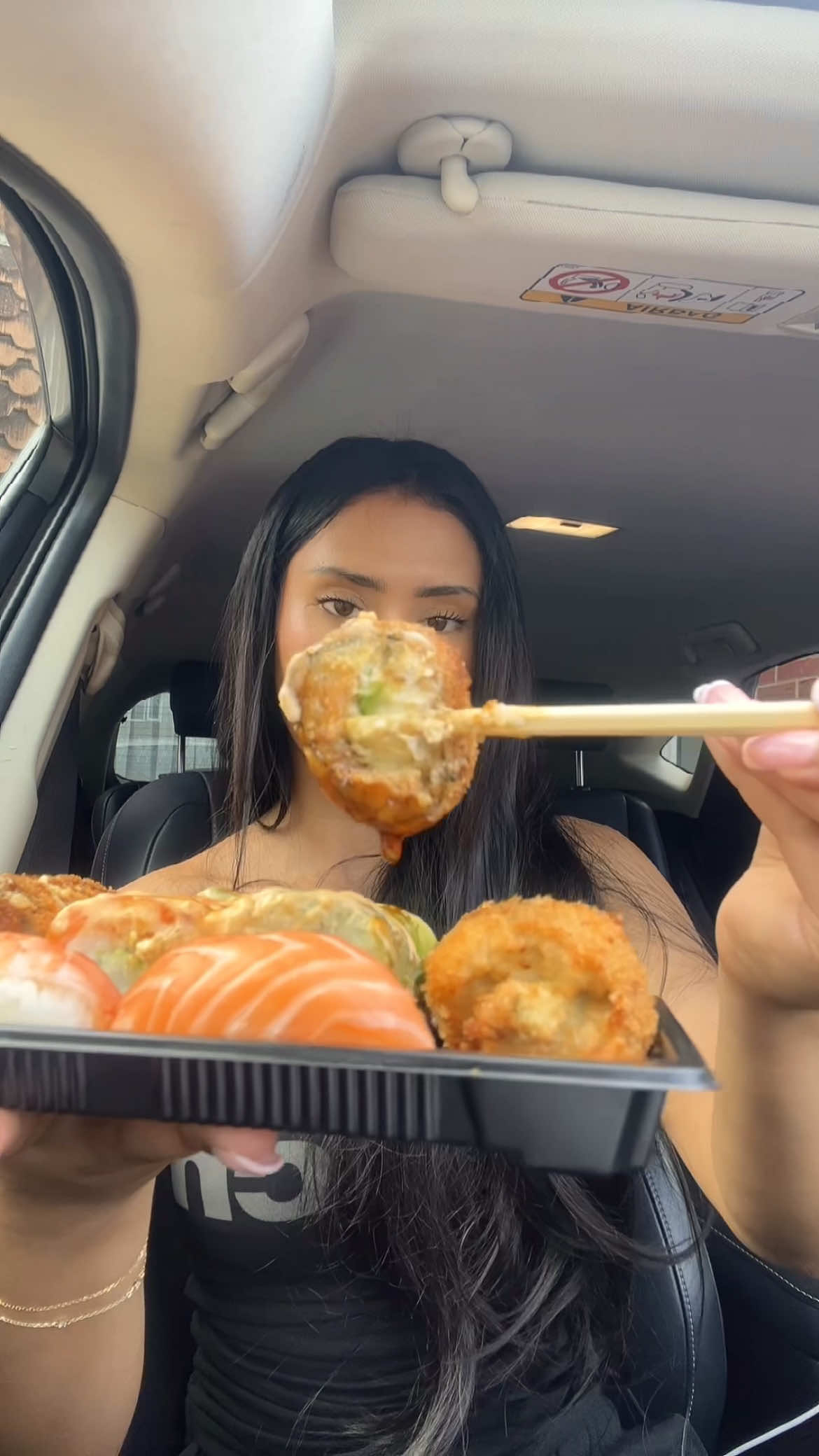 Love love love these rolls 🫶 #sushi #tempuraroll #asmr #dragonroll #sushiasmr #sushimukbang #mukbangs #2econdeats #먹방 #먹방asmr 