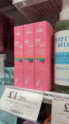 How good are the ££!! 👀#newin #viral #cheapproducts #makeup #beauty #smallcontentcreator #newat #homebargainsfinds #primark #recommendations #beautytips #viralmakeup #cheapmakeup #cheapskincare #haul #girly #homebargainsuk #homebargainshaul #dupe #pawpaw 