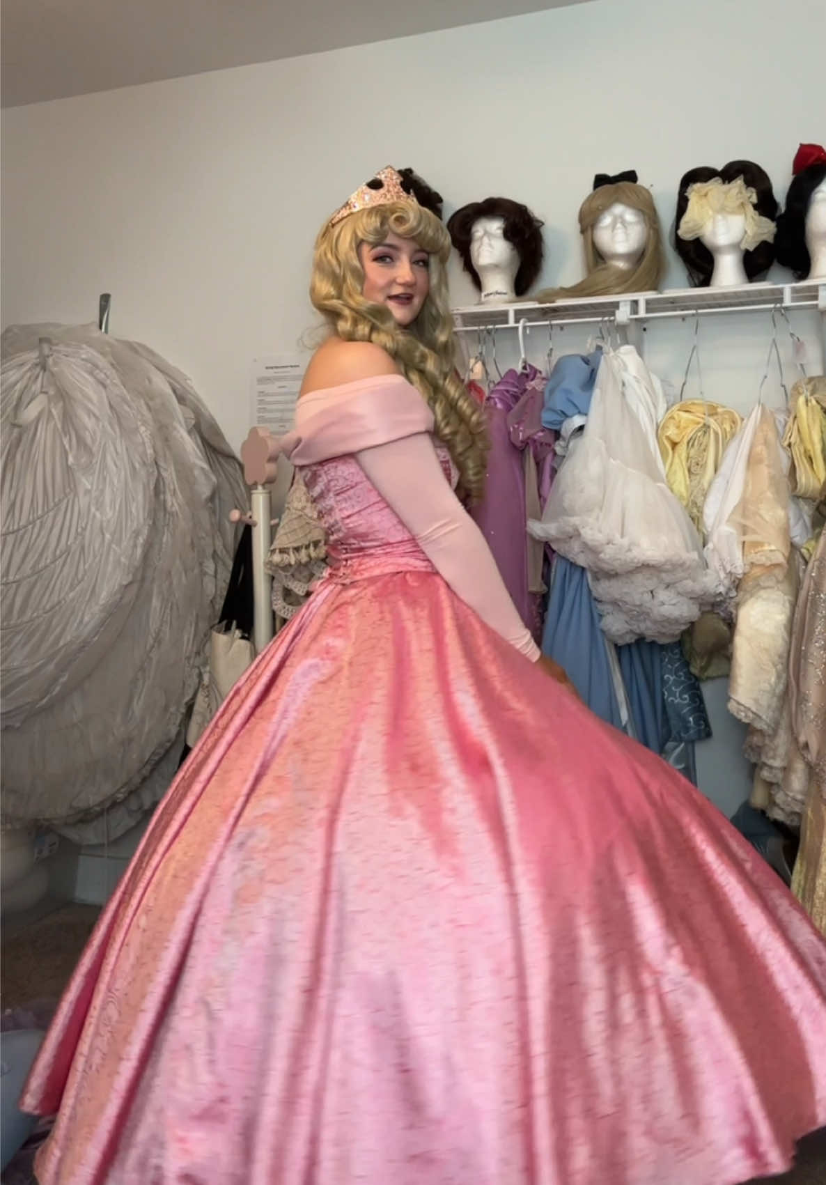 I honestly hate it 💀 #sleepingbeauty #aurora #disneyprincess #princesstok #partyprincessperformer #partyprincess #costume #characterperformer #princessparty #wig #ballgown #cosplay  