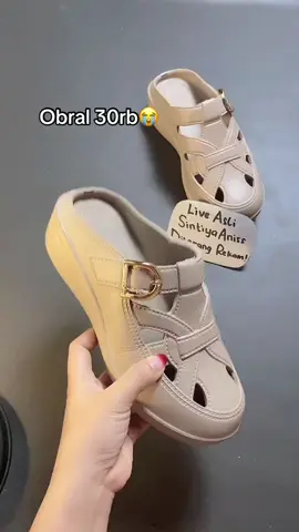 #tiktoklive #livehighlights #sandalwanita #sepatuwanita #sandalwedges 