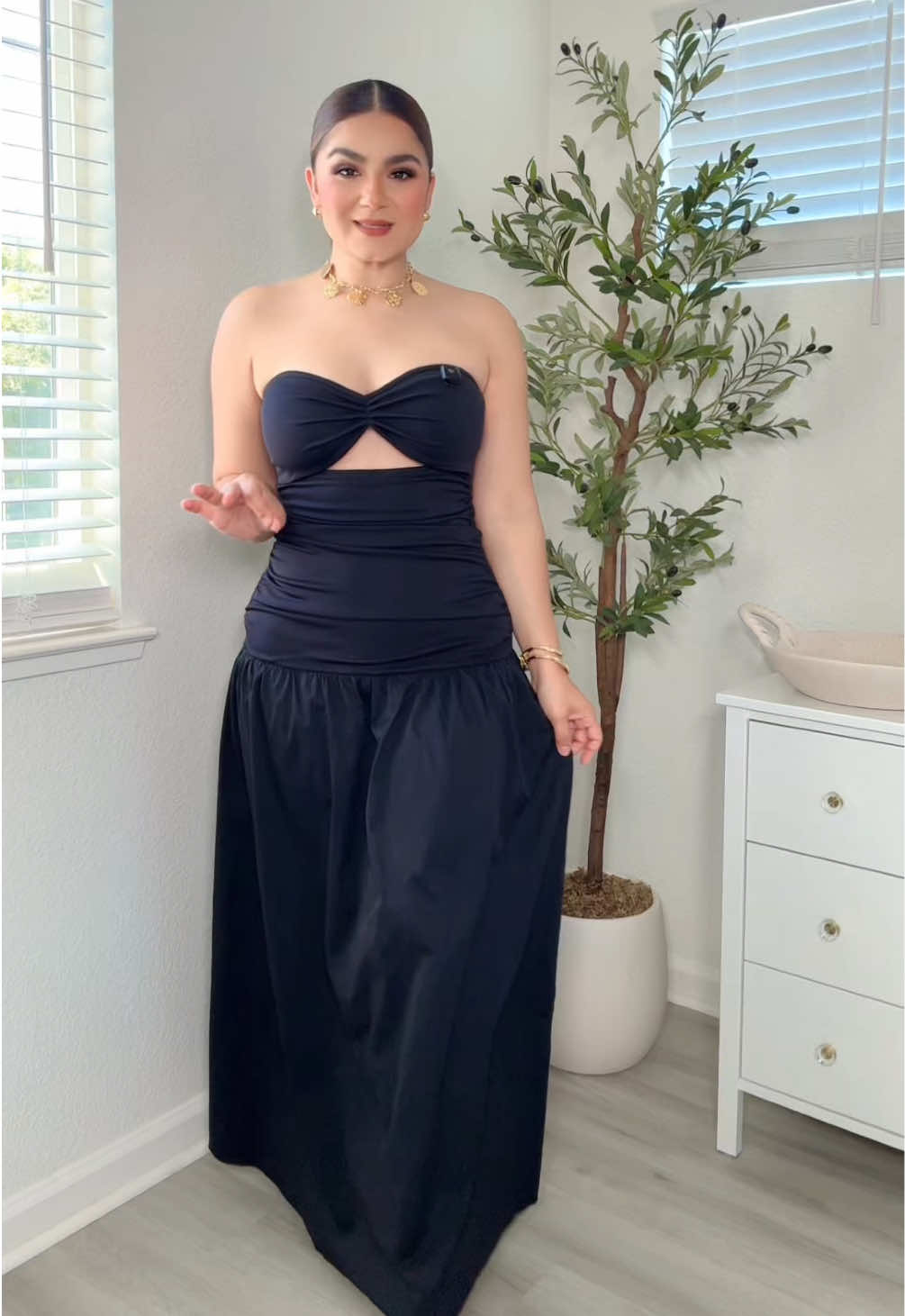 #maxidress #longdress #bodycondress #vestido #vestidolargo #womendress #weddingguestdress #tubedress #elegantdress #casualdress  