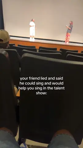 #fyp #xyzbca #singing #funny i thought this was funny and i’m clearing my drafts . @⚕𝒥𝒶𝒸𝑜𝒷🥀 @maddy2.fyee @BILLIE EILISH 