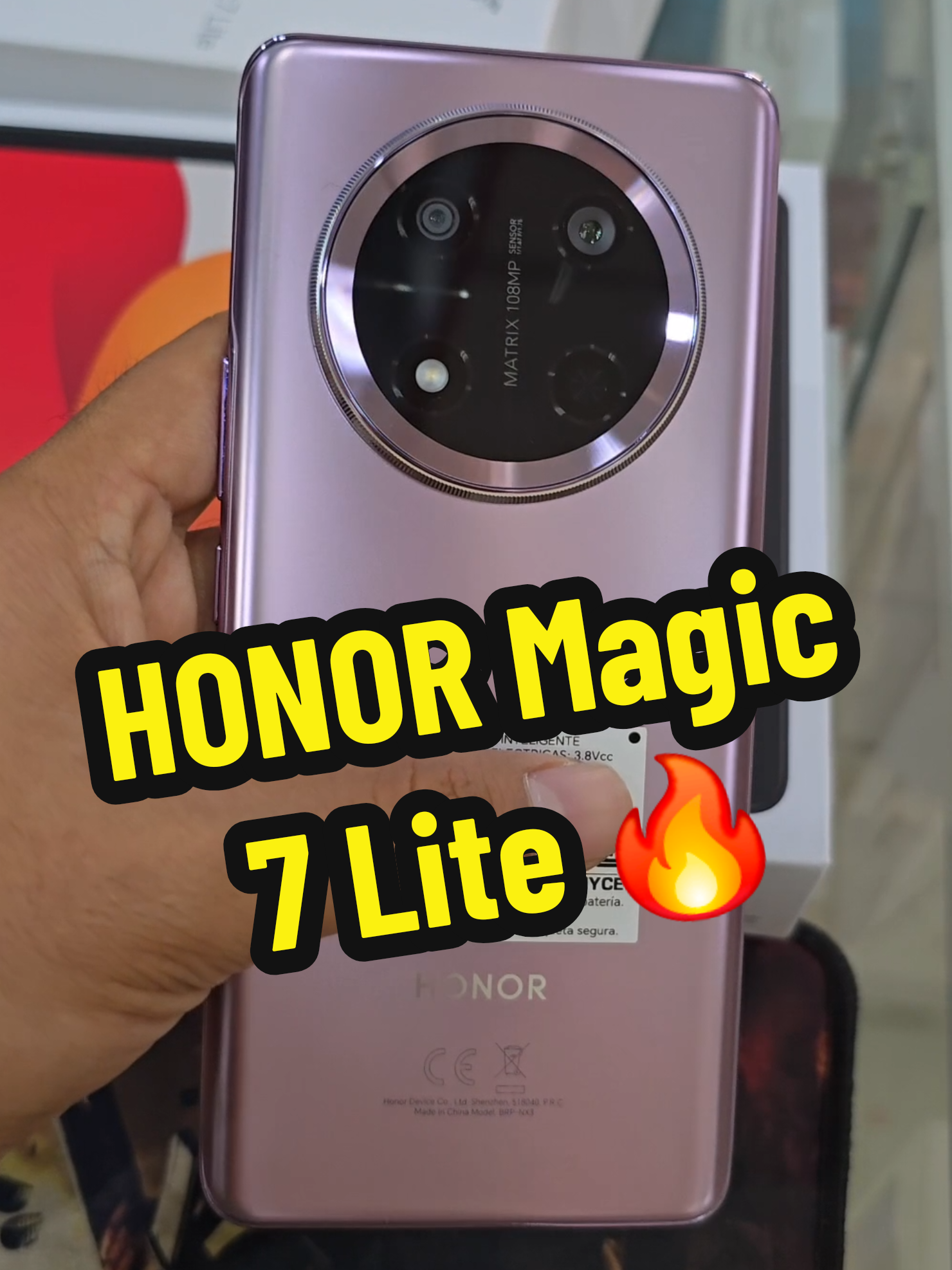 HONOR Magic 7 Lite titanium purple / titanio purpura 😍 Adquiere uno nuevo en la tienda #CleverThings #cleverthingsica 🏪 Para más información sobre el producto escríbenos al interno 📲  #Honor #Honormagic7lite #magic7lite #7lite #HONORMagic7Lite5G 