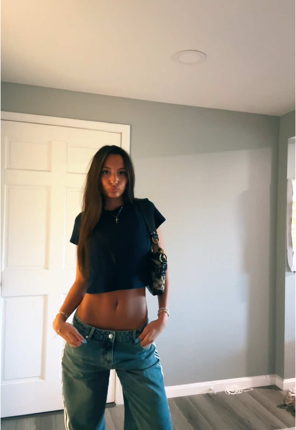 It’s me again 🙃 #fypシ 