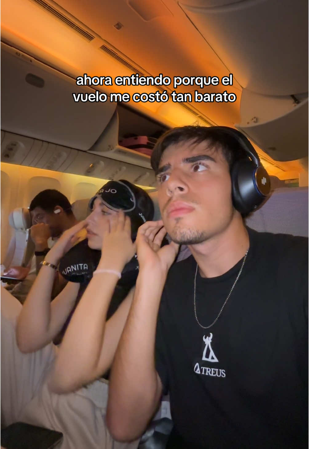 ig: matiilopezz_ || con la suerte que tengo no me sorprende😂 #humor #comedia #viaje #avion #novios #parejas #amigos 