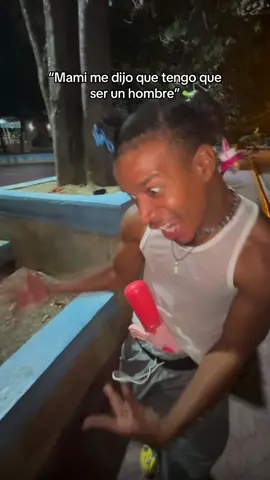 Mami me dijo que tengo que ser un hombre#🤣🤣 #entretenimiento #mrcrudo #nanatienesentido #rd #domi #comedia #risas #colegasdelbarrio 