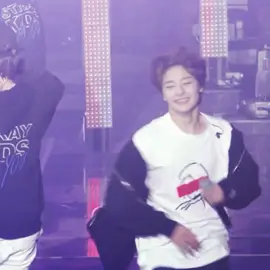 braces jeongin ily🙂‍↕️ #xybca #straykids #jeongin #stay #fyp 