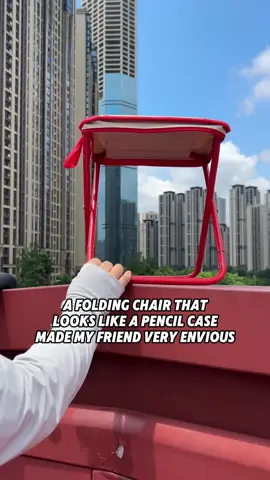 The best folding chair 🥰Limited time offer #folding #fyp #camping #chair #goodthing#foldingchair #Outdoors #pocket 