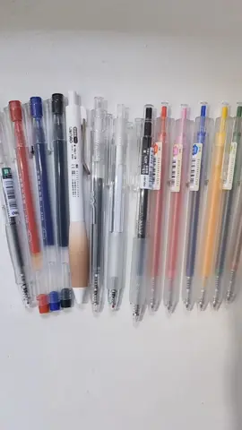 #delipens #deliph #ballpens #pens #ballpenrecommendations #smudgeproofpen 