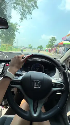 #fyp ဆွေးတွေးငေးဟိုအဝေး😓