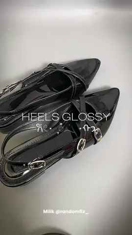 Jangan shock liat harganya ya🫵🏻😭 #fyp #trending #heels #murah #murahbanget #OOTD 