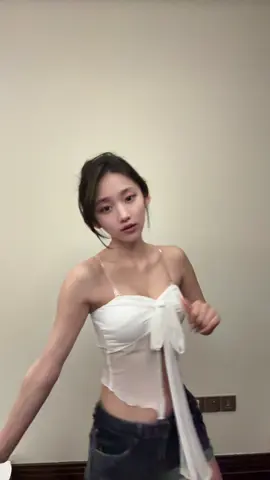 破碎的我，有你才完整。@荧荧 #宝贝top1 #舞蹈 #团播 #美女 #纯欲天花板 