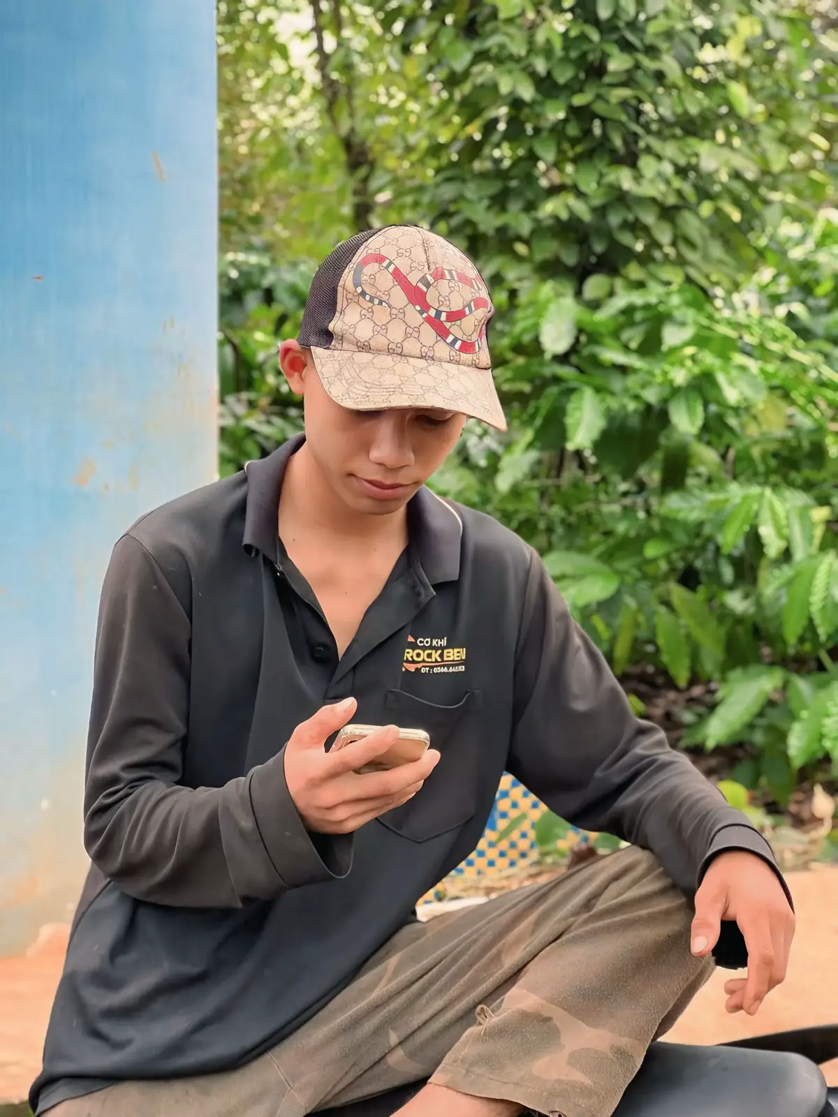 Êđê làm nông chào nhau cái 😘