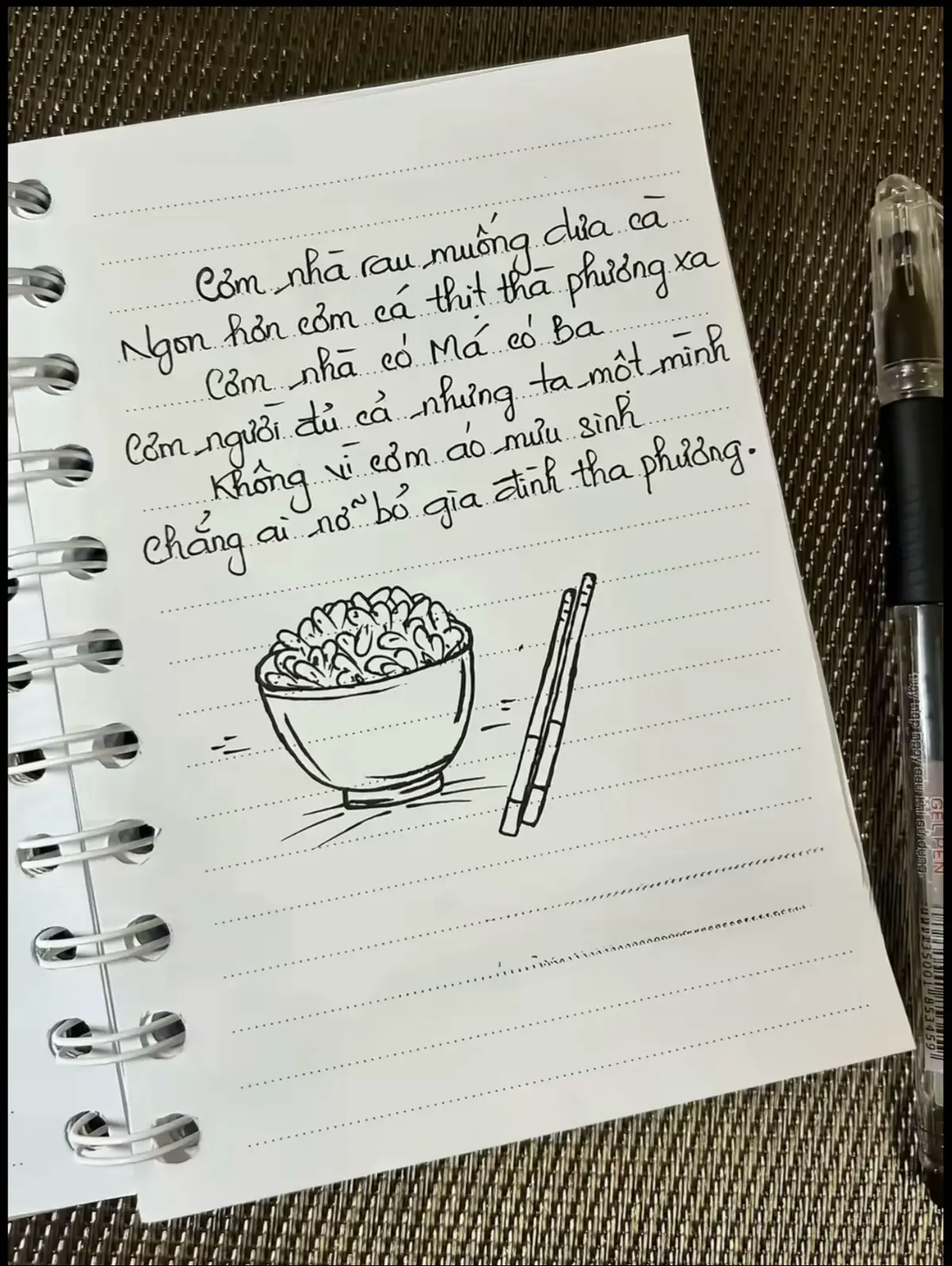 Nếu không phải lớn lên phải lập gia đình thì chẳng ai muốn rời xa nhà mình 