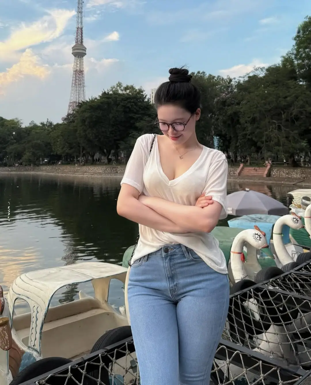 E đẹp để cho bản thân e ngắm mà :)) #matmotmi #sulyu #phamquynhhuong #dungainhanratao #suly #xuhuongtiktok #foryou #fyp #viralvideo #CapCut #viraltiktok #trending 