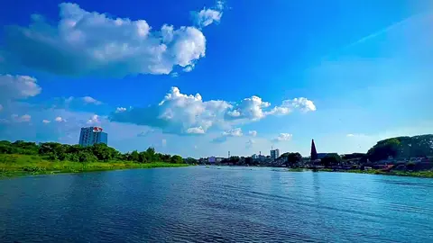 একপাশে সাদা মেষ আর এক পাশে নীল আকাশ..☁️🌝🌴#fyppppppppppp #foryou #foryoupage #viral #tiktokofficialbangladesh 